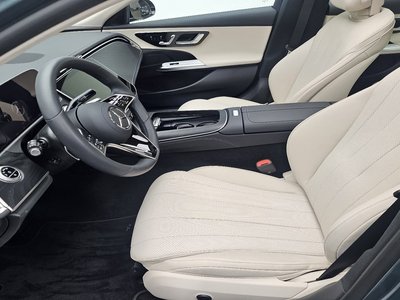 MERCEDES-BENZ E-CLASS - 10