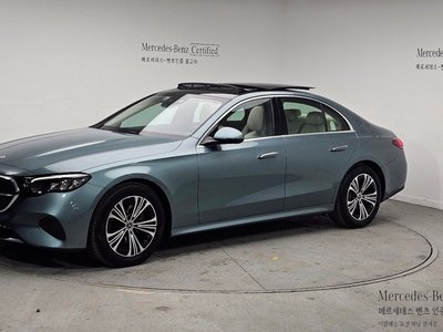 MERCEDES-BENZ E-CLASS - 1