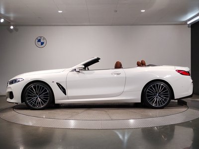 BMW 8 SERIES CABRIOLET - 6