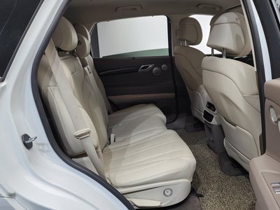 2022 Genesis GV80 — миниатюра 17