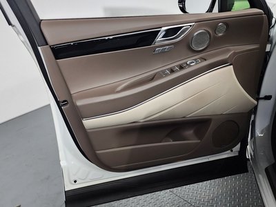 2022 Genesis GV80 — миниатюра 14