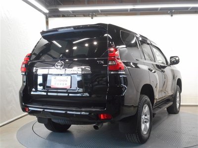 TOYOTA LAND CRUISER PRADO - 7