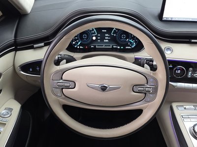 2023 Genesis GV70 — миниатюра 19