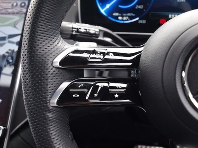 2025 Mercedes-BENZ EQE 缩略图 21