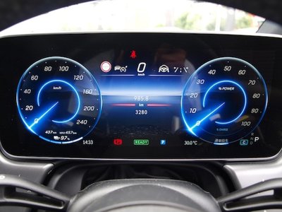 2025 Mercedes-BENZ EQE 缩略图 23