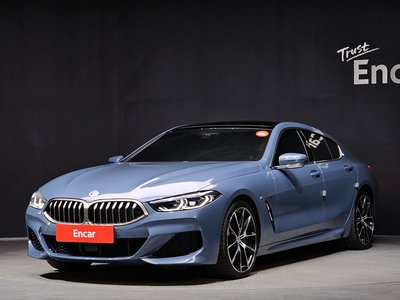 BMW 8 SERIES - 1