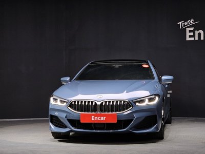 BMW 8 SERIES - 2