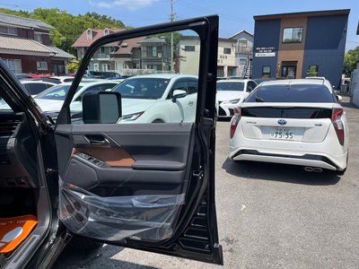 2025 Lexus GX thumbnail 35