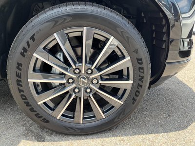 2025 Lexus GX thumbnail 80