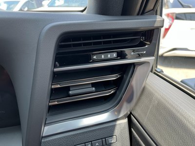 2025 Lexus GX thumbnail 21