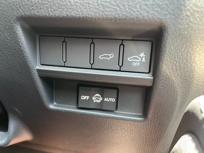 2025 Lexus GX thumbnail 23