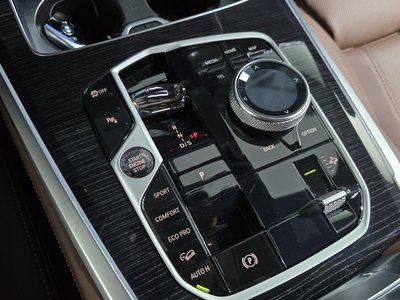2024 BMW X5 缩略图 12