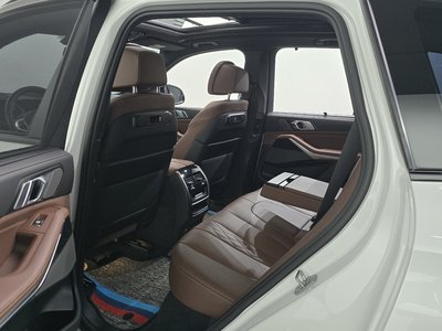 2024 BMW X5 缩略图 17