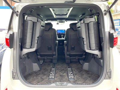 2024 Toyota ALPHARD 缩略图 12