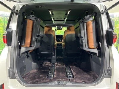 TOYOTA VELLFIRE - 10