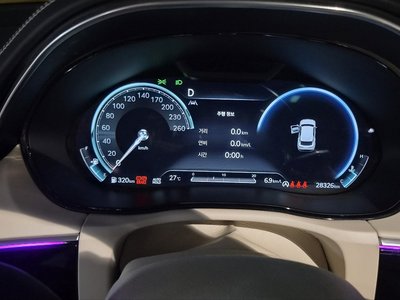 2022 Genesis GV70 thumbnail 17
