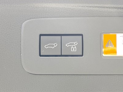 2025 Toyota LAND CRUISER 250 photo 9
