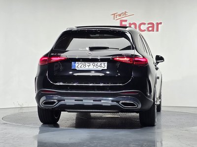 MERCEDES-BENZ GLC - 4