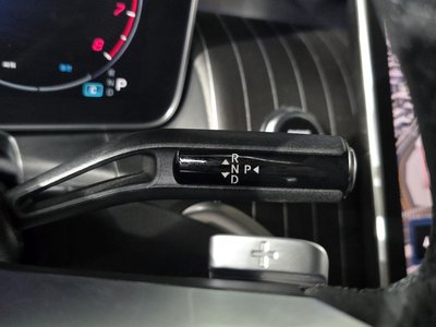 MERCEDES-BENZ GLC - 9