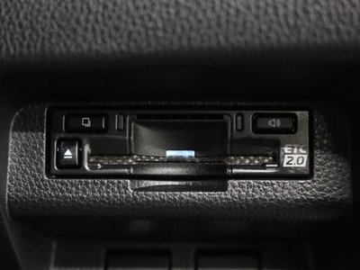 TOYOTA CROWN SPORT - 10