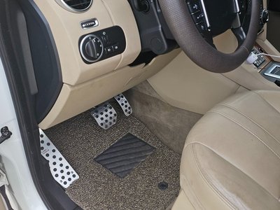 LAND ROVER DISCOVERY - 10