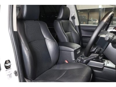TOYOTA LAND CRUISER PRADO - 5