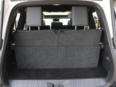 2025 Lexus GX thumbnail 24