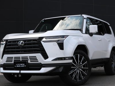 2025 Lexus GX photo 5