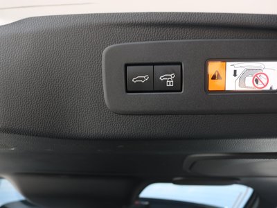 2025 Lexus GX thumbnail 39