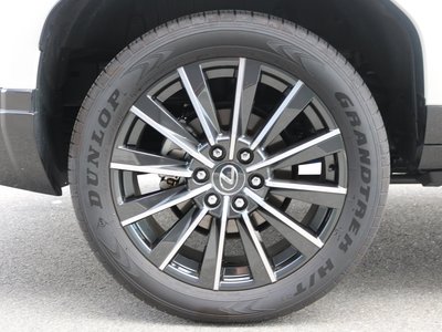 2025 Lexus GX thumbnail 42