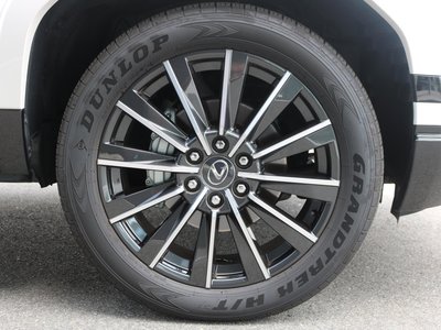 2025 Lexus GX thumbnail 41