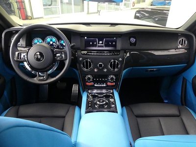 ROLLS-ROYCE CULLINAN - 7