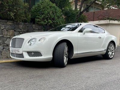 BENTLEY CONTINENTAL - 2
