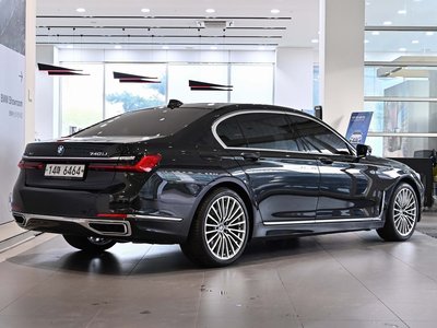 BMW 7 SERIES - 4