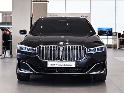 BMW 7 SERIES - 2