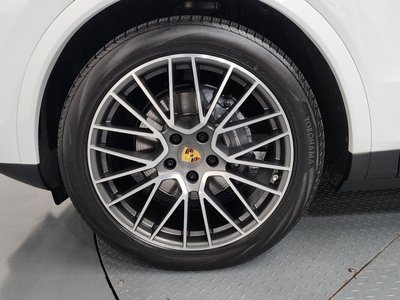 PORSCHE CAYENNE - 6