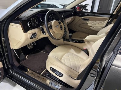 BENTLEY MULSANNE - 4