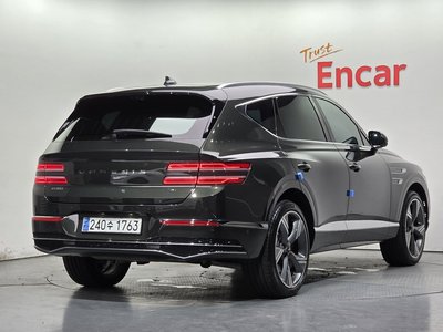 صورة 3 لـ 2024 Genesis GV80