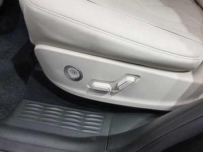 2024 Genesis GV80 缩略图 33