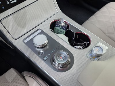 2024 Genesis GV80 缩略图 12