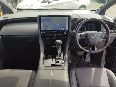 2023 Toyota ALPHARD — фото 2