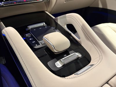 2024 Mercedes-BENZ GLS AMG — миниатюра 43