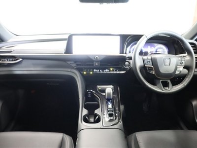 TOYOTA CROWN SPORT - 9