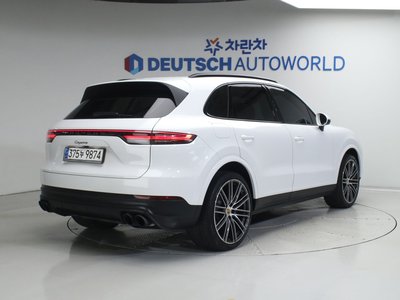 صورة 5 لـ 2019 Porsche CAYENNE