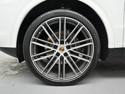 صورة 6 لـ 2019 Porsche CAYENNE