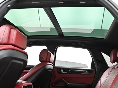 2019 Porsche CAYENNE 缩略图 18