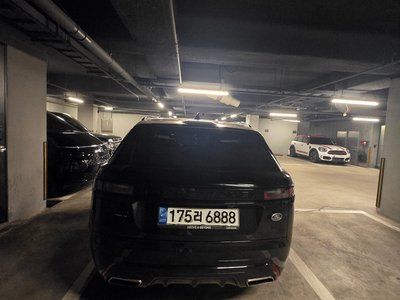 LAND ROVER RANGE ROVER VELAR - 5