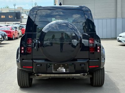 LAND ROVER DEFENDER - 5