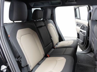 2023 LAND Rover DEFENDER thumbnail 105