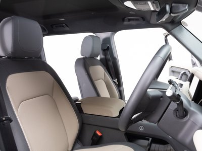 2023 LAND Rover DEFENDER thumbnail 91